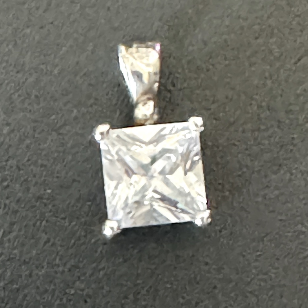 Sterling silver & cubic zirconia pendent